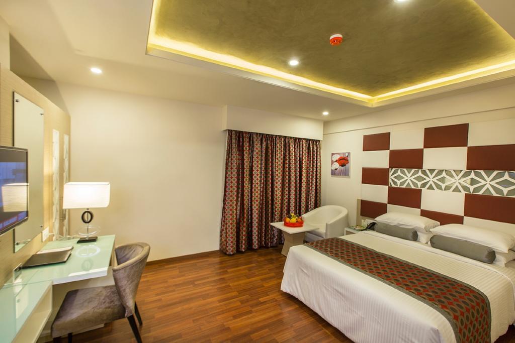 Hotel Pai Viceroy Tirupati Habitación foto