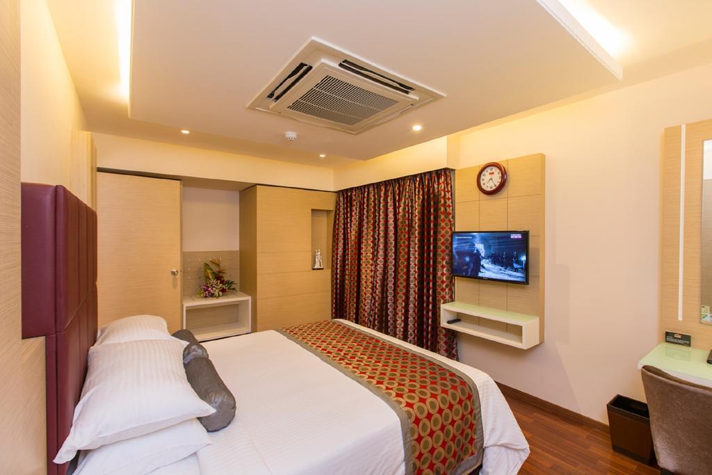 Hotel Pai Viceroy Tirupati Exterior foto